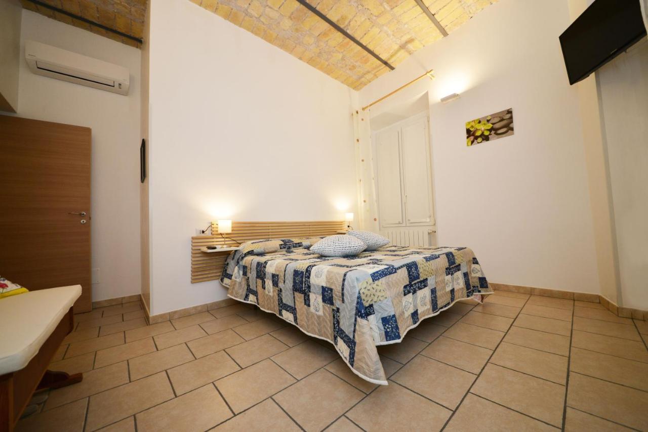 Stars Luxury Apartments Рим Екстериор снимка