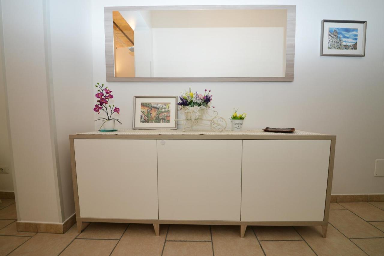 Stars Luxury Apartments Рим Екстериор снимка