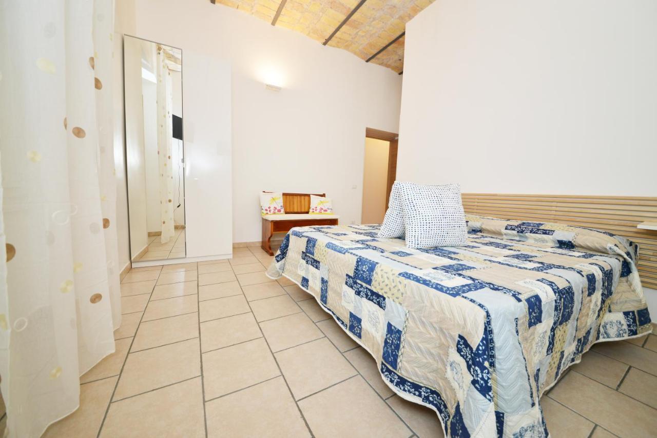 Stars Luxury Apartments Рим Екстериор снимка