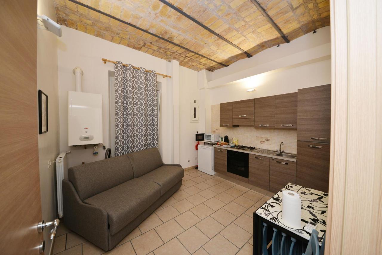 Stars Luxury Apartments Рим Екстериор снимка